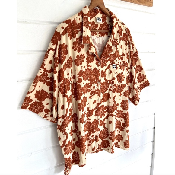 LUCY & YAK Santiago Cotton Shirt in Cream & Orange Goldie Floral Print - L - Picture 4 of 11